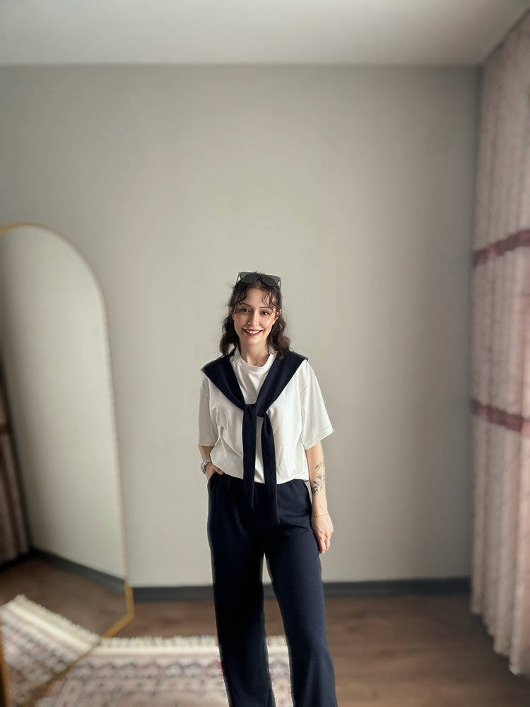 Lacivert-Beyaz Oys Takım