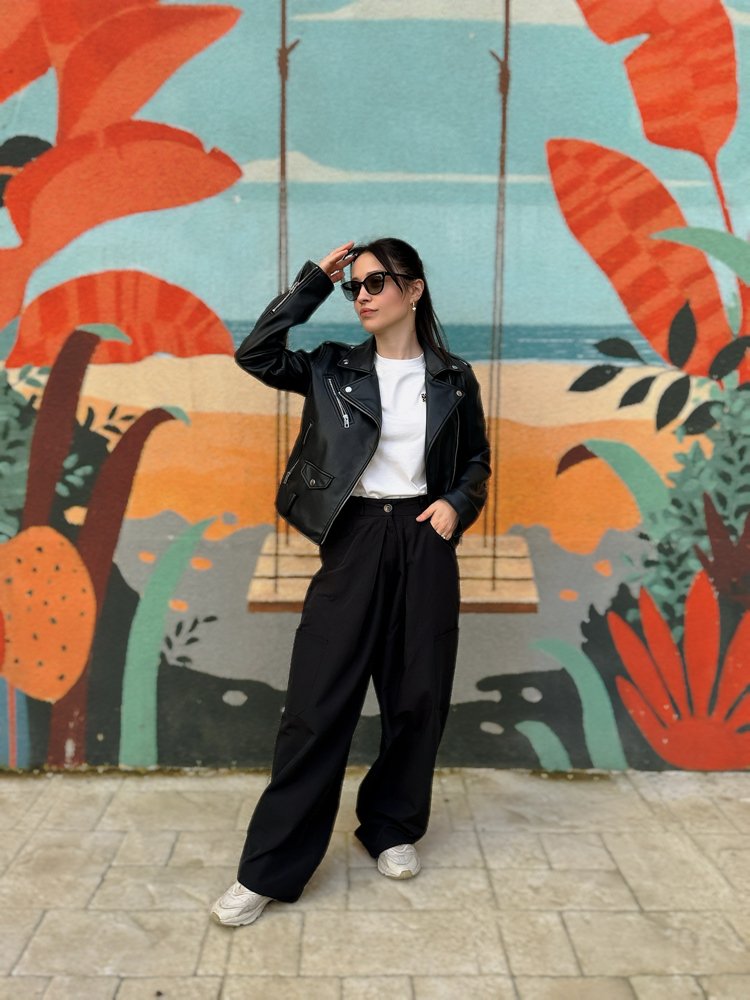 Siyah Pamuklu Rahat Kesim Kargo Pantolon